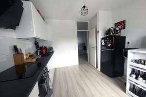 Szeneviertel Unterbilk - 2-Zimmer-Wohnung mit zwei Balkonen und Einzel-Garage – Die vollständige Adresse der Immobilie erhältst du vom Anbieter., 40219 Unterbilk, Düsseldorf – Vorschaubild 8