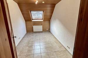 Gepflegtes 5-Zimmer Einfamilienhaus in Bad Dürkheim mit Garage – Die vollständige Adresse der Immobilie erhältst du vom Anbieter., 67098 Bad Dürkheim – Vorschaubild 11