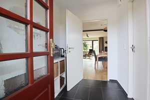 RESERVIERT | teilsaniertes Endreihenhaus mit Kamin, Balkon, Keller, Garage uvm. – Pinneberg (Kreis) – Vorschaubild 2