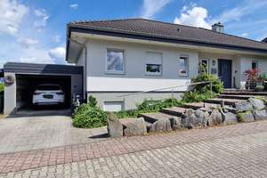 7-Zimmer-Bungalow, gehobene Ausstattung, Provisionsfrei