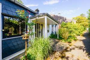 Licht, Raum und Lebensqualität - Großzügige Bungalow-Doppelhaushälfte mit Kamin und schönem Garten – Die vollständige Adresse der Immobilie erhältst du vom Anbieter., 33659 Senne, Bielefeld – Vorschaubild 2