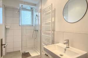 Carlstadt in Düsseldorf: Stilvolle Altbauwohnung mit Balkon - nachhaltig vermietet – Die vollständige Adresse der Immobilie erhältst du vom Anbieter., 40213 Carlstadt, Düsseldorf – Vorschaubild 5