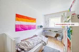 IMMOBERLIN.DE - Sympathische Wohnung mit Westbalkon in ruhiger Lage – Die vollständige Adresse der Immobilie erhältst du vom Anbieter., 12109 Mariendorf, Berlin – Vorschaubild 1