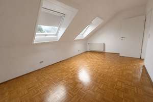 helle, geräumige & frisch renovierte 2 Zimmer Dachgeschosswohnung – Die vollständige Adresse der Immobilie erhältst du vom Anbieter., 45239 Heidhausen, Essen – Vorschaubild 3