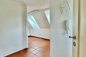 Schöne Maisonettewohnung mit Dachterrasse und eigenem Garten – Krefeld – Vorschaubild 13