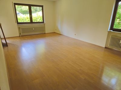 Attraktive 3-Zimmerwohnung im 1. Obergeschoss mit Balkon