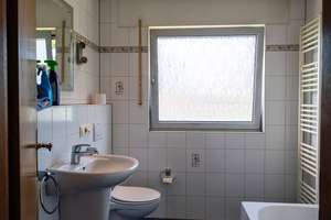 Von privat: Einfamilienhaus mit Einliegerwohnung, ausgebautem Dachgeschoss & Doppelgarage – Scottweg 76, 42329 Vohwinkel, Wuppertal – Vorschaubild 7