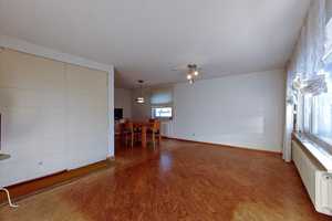 Reihenendhaus mit Garage am Ortsrand von Rommelsbach – Reutlingen (Kreis) – Vorschaubild 10