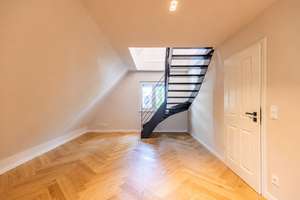 Architektur, Charme und Wohnqualität – Exklusive Immobilie in Köln-Müngersdorf – Die vollständige Adresse der Immobilie erhältst du vom Anbieter., 50933 Müngersdorf, Köln – Vorschaubild 30