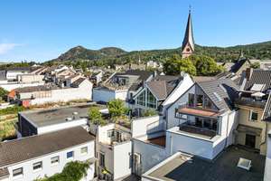 Exklusive Dachgeschosswohnung mit Einbauküche und großem Sonnenbalkon inkl. Panoramablick im Zentrum – Hauptstraße 70, 53604 Bad Honnef – Vorschaubild 19