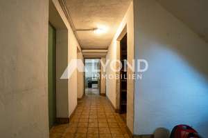 Dieses schöne Mehrfamilienhaus mit 3 Wohnungen sucht Sie als neuen Eigentümer! – Die vollständige Adresse der Immobilie erhältst du vom Anbieter., 89231 Neu-Ulm – Vorschaubild 21