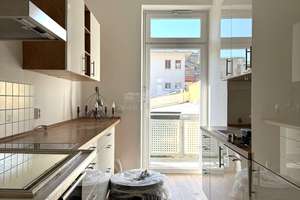 Helle 4-Zimmer-Altbauwohnung mit Balkon in Neuhausen – Die vollständige Adresse der Immobilie erhältst du vom Anbieter., 80634 Neuhausen, München – Vorschaubild 9