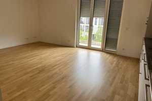 Lichtdurchflutete, großzügige 3-Zi.-Whg. mit moderner Einbauküche in zentraler Lage – 93049 Regensburg – Vorschaubild 3