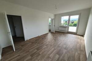 Praktisch geschnittene 2-Zimmerwohnung mit Balkon zu vermieten!