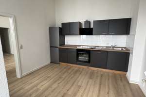 Frisch renovierte 2 Raumwohnung mit neuer Einbauküche