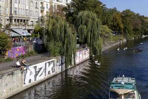 Kreuzberg Investment: Großzügige 4-Zimmer-Altbauwohnung mit Balkon nahe Parks, Cafés und dem Kanal! – Freiligrathstraße 11, 10967 Kreuzberg, Berlin – Vorschaubild 18