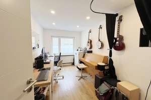Stilvoll sanierte 3-Zi-Hochparterre-Wohnung mit EBK, Balkon & Garage in Beuel Küdinghoven – Samansstr. 17, 53227 Küdinghoven, Bonn – Vorschaubild 9