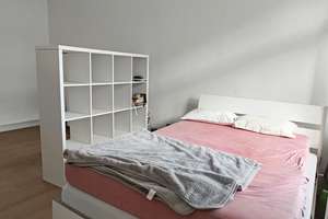Bright, well-located, Semi-furnished long-term room in fun WG  – Müllerstraße 22, 13353 Wedding, Berlin – Vorschaubild 1