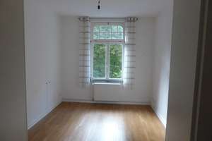 Lage, Lage, Lage MFH Altbau direkt am Günthersburgpark Comeniusstr. 1a Lage 5 v. 8 Wohnungen frei  – 60389 Bornheim, Frankfurt am Main – Vorschaubild 9