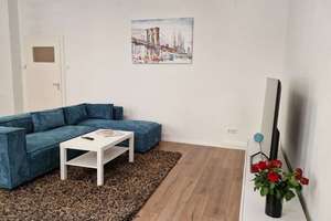 Attraktive 2,5-Zimmer Wohnung im EG mit Balkon in Düsseldorfer Pempelfort