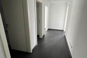 Top Kernsanierte 2,5 Zimmer Wohnung in zentraler Lage! – Ruhrorterstraße 55, 47059 Kaßlerfeld, Duisburg – Vorschaubild 2