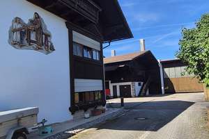 Viel Platz von Privat - großes EFH mit 8 Zimmern – Grafinger Str. 40, 85567 Grafing bei München – Vorschaubild 2
