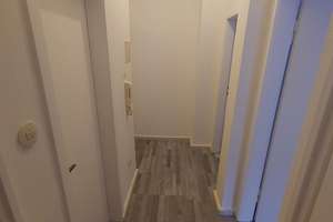 Gepflegte, Möblierte, Helle, 3-Zimmer Wohnung mit Balkon. – Moltkestraße 24, 40477 Pempelfort, Düsseldorf – Vorschaubild 17