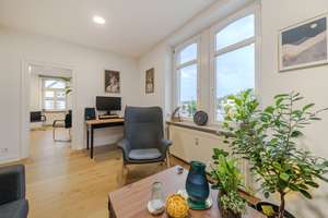 Hochwertig modernisierter, überaus repräsentativer Stilaltbau mit mehreren Stellplätzen – Die vollständige Adresse der Immobilie erhältst du vom Anbieter., 61250 Usingen – Vorschaubild 13