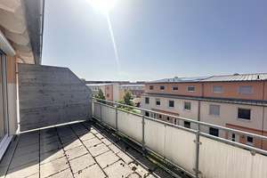 Familienglück inklusive 2 Garagen!!! Sonniges Reihenhaus mit 5 Zimmern und Dachterrasse in Feucht  – Die vollständige Adresse der Immobilie erhältst du vom Anbieter., 90537 Feucht – Vorschaubild 11