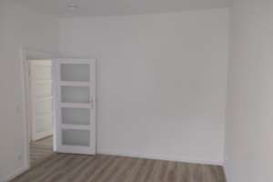 Helle und sehr ruhig gelegene 2-Zimmer-Wohnung mit Balkon(Loggia) in Prenzlauer Berg – Die vollständige Adresse der Immobilie erhältst du vom Anbieter., 10409 Prenzlauer Berg, Berlin – Vorschaubild 4