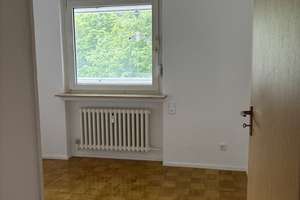 Helle 3-Zimmer-Wohnung mit Loggia in Bremen-Ellenbrook/Schevemoor – Die vollständige Adresse der Immobilie erhältst du vom Anbieter., 28325 Ellenerbrok-Schevemoor, Bremen – Vorschaubild 2