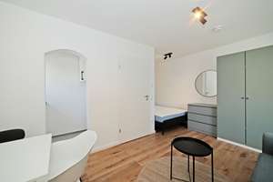 Modern möbliertes 1-Zimmer-Apartment mit großzügigem Raumgefühl – Mitteisstraße 31, 80935 Lerchenau-Ost, München – Vorschaubild 3