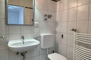 Attraktive und gepflegte 2-Zimmer-Wohnung mit Balkon und TG-Stellplatz – 81927 Johanneskirchen, München – Vorschaubild 10