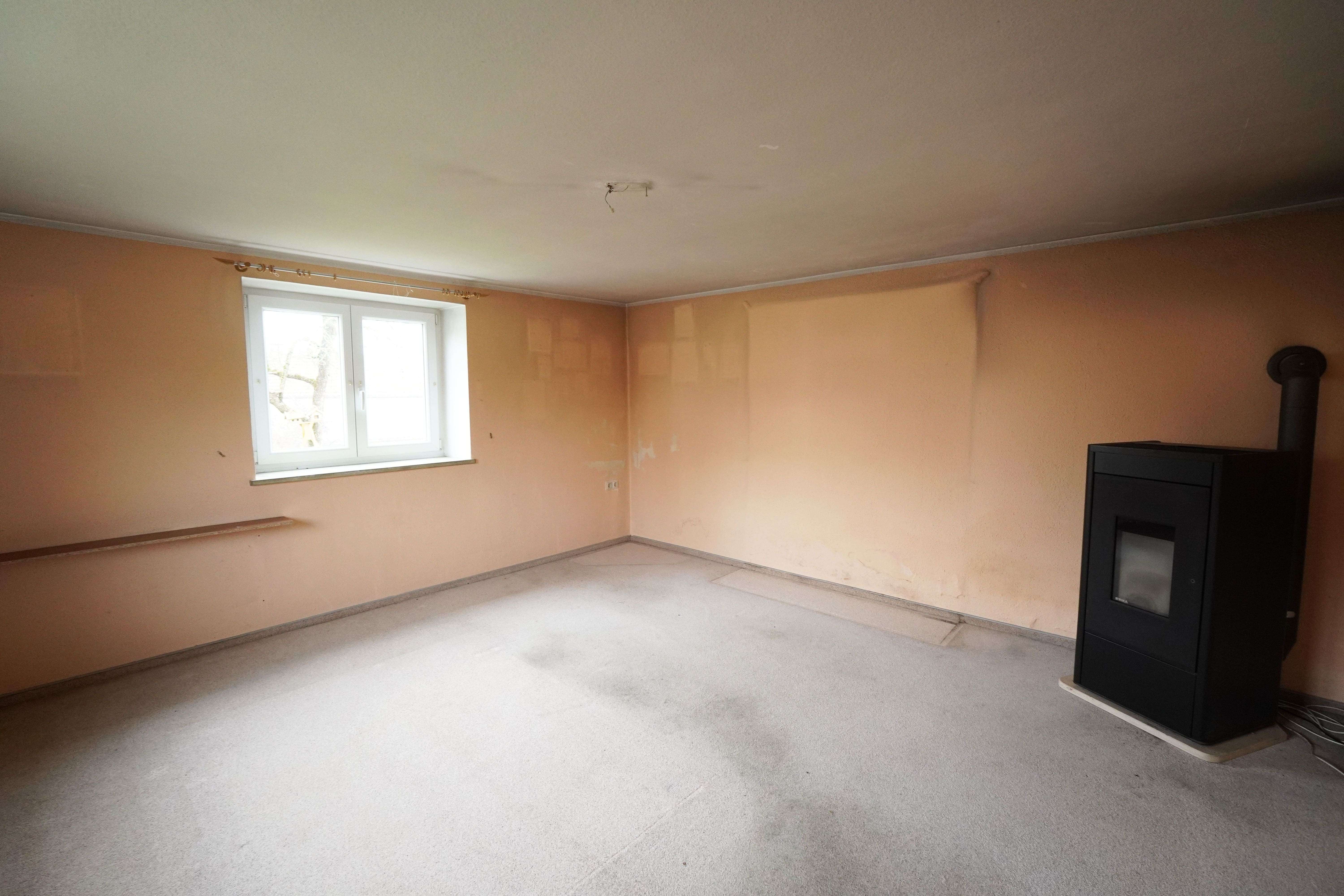 Immobilie in Penzing - Großes Bauernhaus mit Charme, Südbalkon und vielseitiger Nutzung in exzellenter Lage - Bild 1