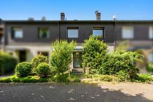 Charmantes Reihenmittelhaus in familienfreundlicher Wohnlage von Oberhausen-Holten – Die vollständige Adresse der Immobilie erhältst du vom Anbieter., 46147 Holten, Oberhausen – Vorschaubild 1