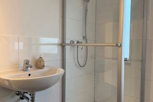 SANKT AUGUSTIN helle Einfam. Doppelhaushälfte, 4 Zimmer, 125 m² Wfl. Vollkeller, Garten, Stellplätze – Die vollständige Adresse der Immobilie erhältst du vom Anbieter., 53757 Sankt Augustin – Vorschaubild 18