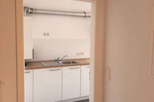 URBAN LIVING IN DÜSSELDORF-DÜSSELTAL: 3-ZIMMER MIT ZWEI BALKONEN – Brehmstr. 31a, 40293 Düsseltal, Düsseldorf – Vorschaubild 3