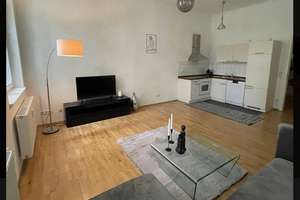 2-Zimmer-Wohnung im ruhigen Gartenhaus – Balkon, Aufzug & Gemeinschaftsgarten in Berlin-Mitte – Brunnenstraße 41, 10115 Mitte (Ortsteil), Berlin – Vorschaubild 2