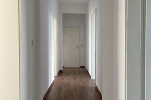 Helle, einfache 3-Raum-Wohnung mit Balkon, Tageslichtbad, Wanne und Abstellraum. Stellplatz möglich – Fichtestraße 16, 39112 Sudenburg, Magdeburg – Vorschaubild 8