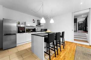 Property thumbnail 3