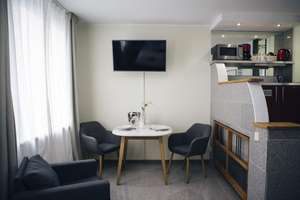 Möbliertes Apartment in Bestlage - PAUSCHALMIETE inkl. Nebenkosten, Internet, etc. – Mühlenbach 7, 50676 Altstadt/Süd, Köln – Vorschaubild 2