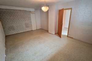 1-2 Fam.-Haus mit sehr gutem Raumangebot und Hof, Carport mit 50 m² und Gartenmöglichkeit – Südliche Weinstraße (Kreis) – Vorschaubild 48