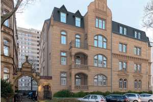 Achtung: Steuervorteil! Kernsanierter Altbau ideal für die Vermietung an Studenten
