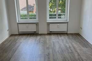 sehr gepflegte seniorengeeignete 2-Zimmer-Wohnung mit EBK und Fahrstuhl – Weserstraße 85, 27572 Wulsdorf, Bremerhaven – Vorschaubild 5