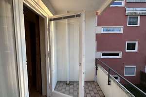Helle 3 Zimmer Wohnung mit Balkon  und Tiefgaragenstellplatz – Die vollständige Adresse der Immobilie erhältst du vom Anbieter., 38444 Westhagen, Wolfsburg – Vorschaubild 12