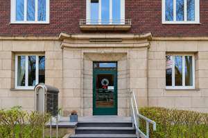 Charmante Altbauwohnung in Golzheim - nur 2 Minuten zum Rhein / Loggia – 40474 Golzheim, Düsseldorf – Vorschaubild 3