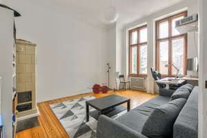 ***bezugsfrei - helle Altbauwohnung mit grünem Ausblick in Tiergarten*** – Die vollständige Adresse der Immobilie erhältst du vom Anbieter., 10551 Moabit, Berlin – Vorschaubild 3