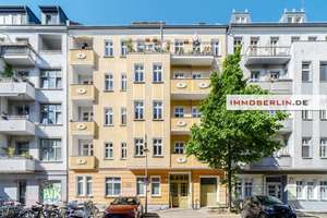 IMMOBERLIN.DE - Behagliche Altbauwohnung mit ruhigem Balkon in schöner Kiezlage – Die vollständige Adresse der Immobilie erhältst du vom Anbieter., 10247 Friedrichshain, Berlin – Vorschaubild 2
