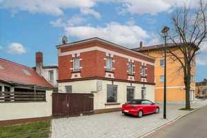 Gepflegtes 5-Zi.-Haus mit Garten und Gewerbeeinheit zur flexiblen Nutzung – Saalekreis – Vorschaubild 1