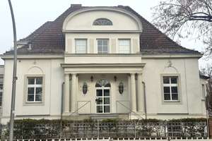 Repräsentative Villa in Berlin-Westend mit genehmigter Baureserve